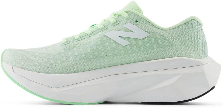 Мужские беговые кроссовки New Balance FuelCell Supercomp Trainer V3, Melon Water Clay Ash White — фото 2