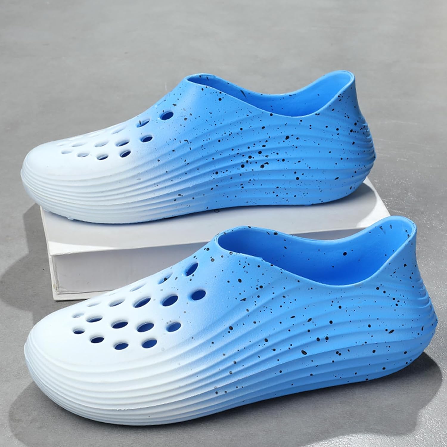 Кроссовки Foam Runner для мужчин и женщин, без шнурков, с вырезами, в стиле Foam Runner, легкие, долговечные, из EVA, дышащие, мягкие тапочки-облака для мужчин и женщин Inkuil, белый — фото 2