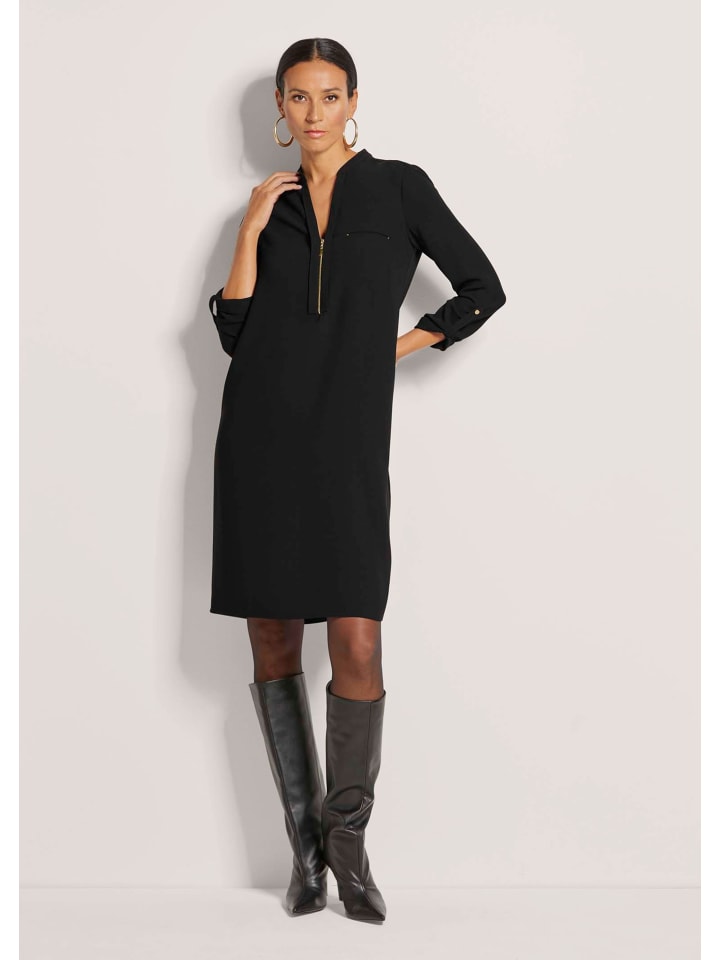 

MADELEINE Платье-рубашка с круглым вырезом и V-образным разрезом, черное