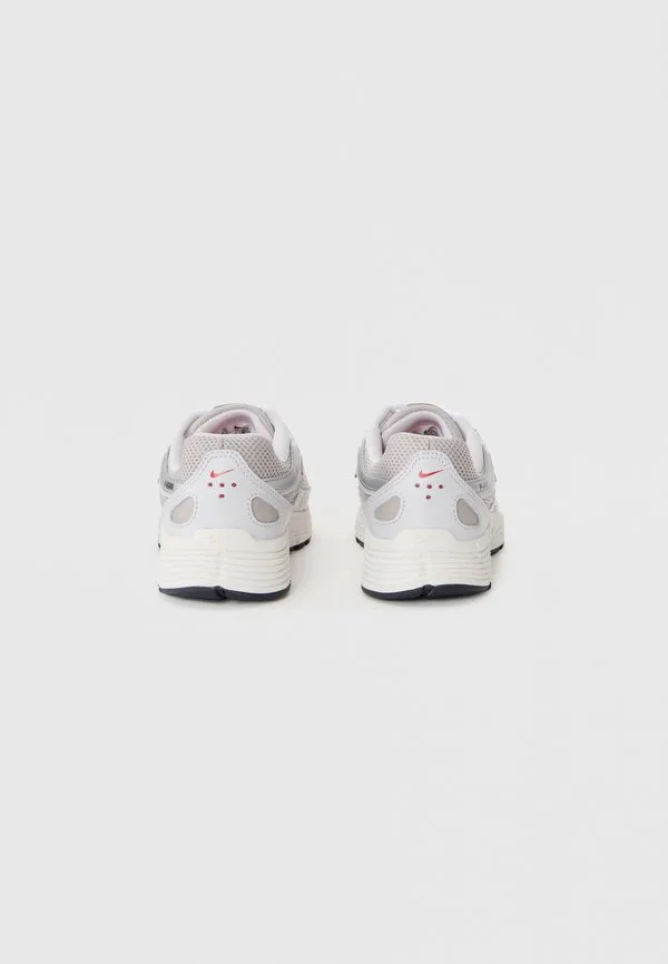 Кроссовки p 6000 Nike Sportswear, College Grey/Fire Red/Vast Grey/Phantom — фото 3