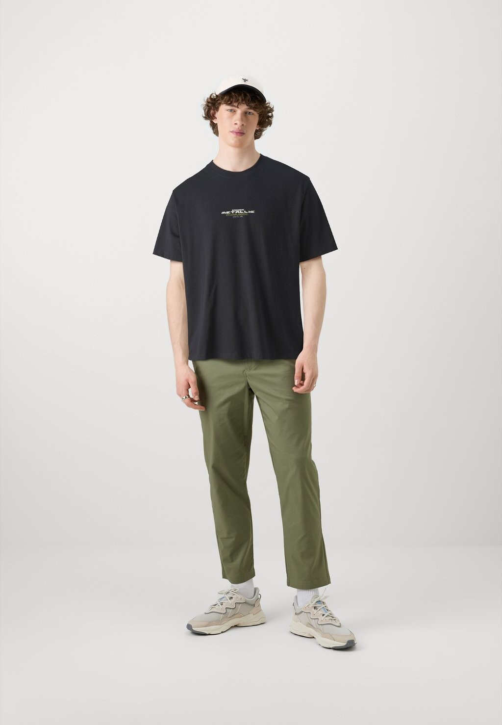 

Футболка с принтом JCOREFLECT TEE CREW NECK UNISEX Jack & Jones, черный