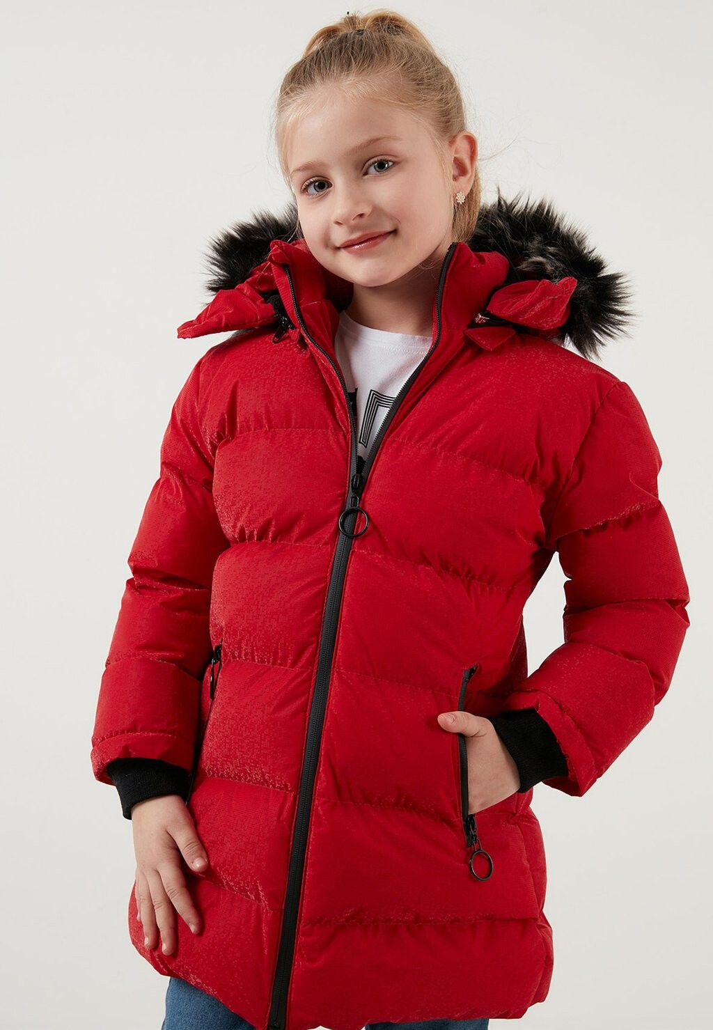 

Зимнее пальто Regular Fit LELA, красный