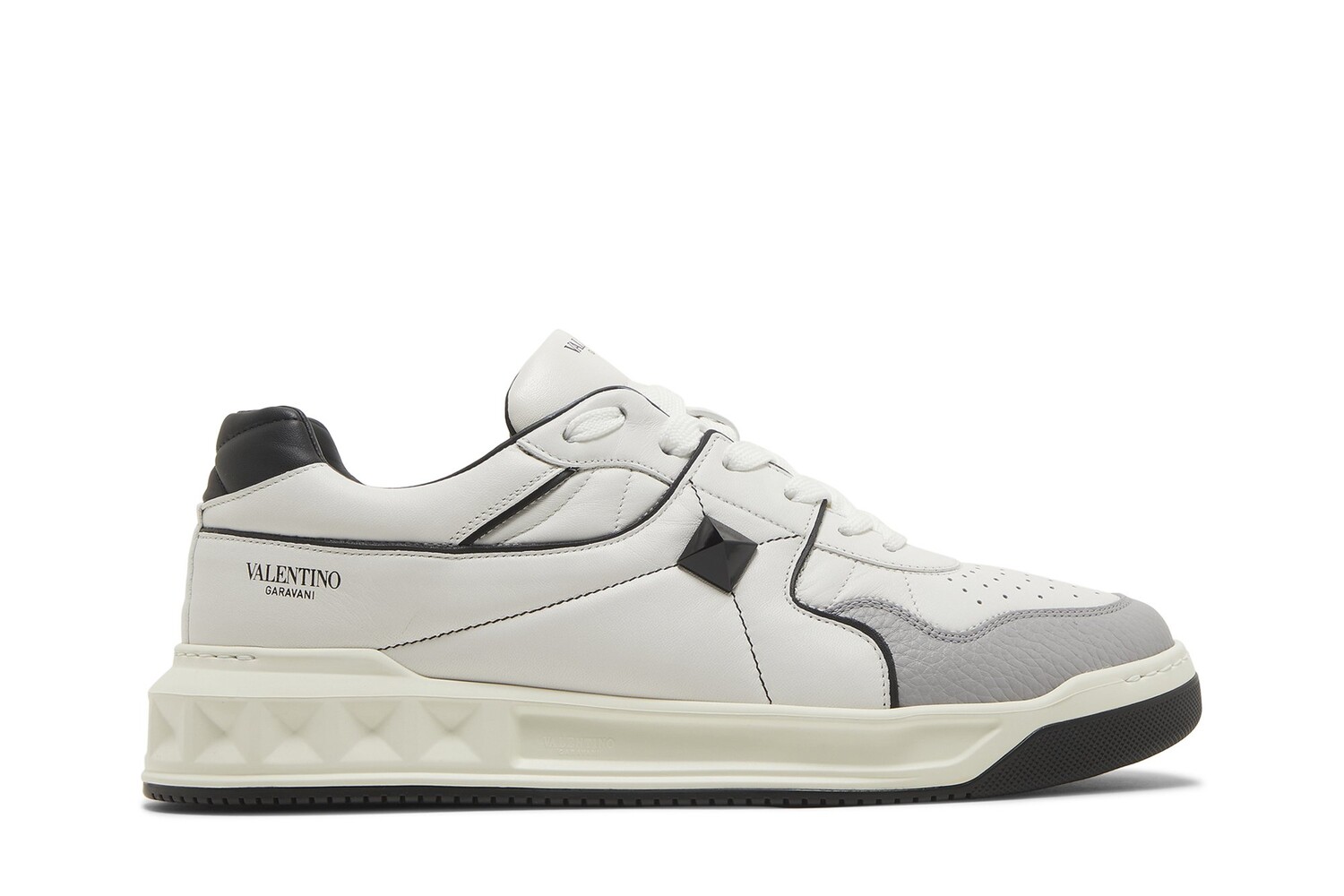Низкие кроссовки Valentino One Stud Low, белый