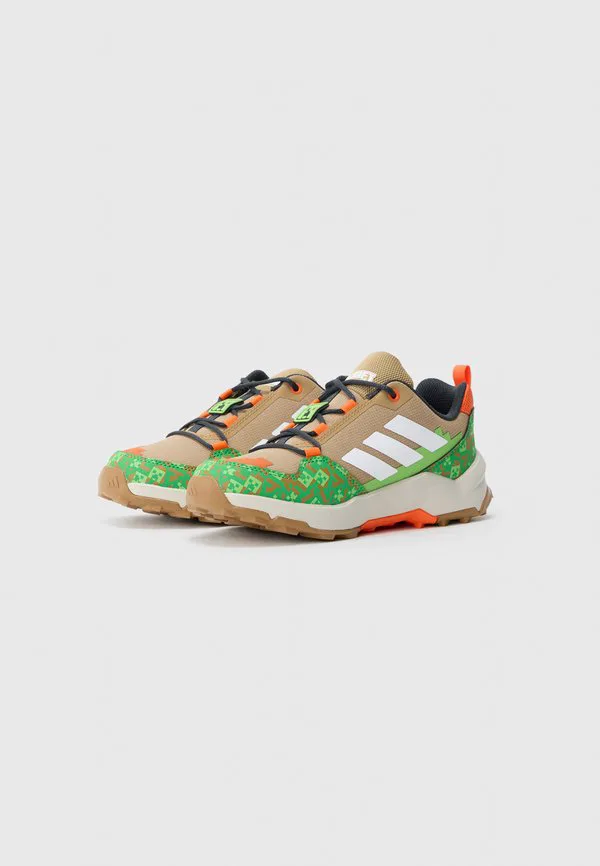 Походные ботинки унисекс ax4r для minecraft Adidas Terrex, Cardboard/White/Semi Impact Orange — фото 2