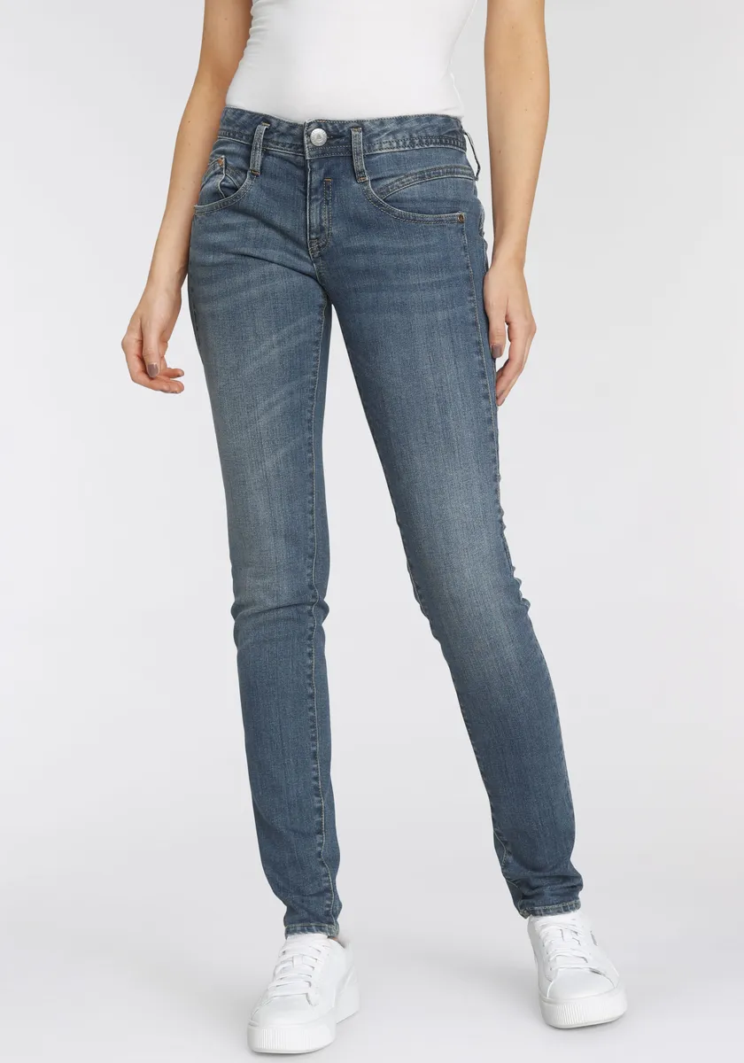 

Великолепные джинсы приталенного кроя "GINA RECYCLED DENIM" с боковой вставкой на танкетке Herrlicher, цвет Medium Eco