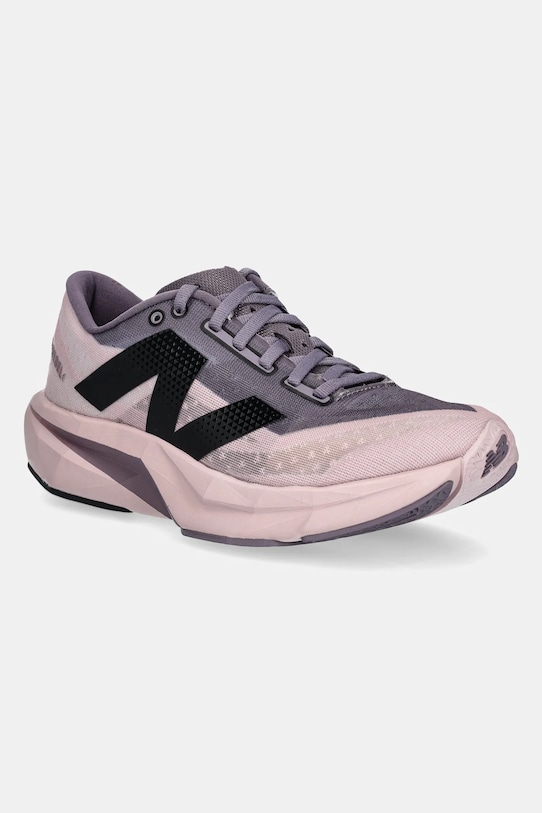 Беговые кроссовки FuelCell Rebel v2 New Balance, фиолетовый