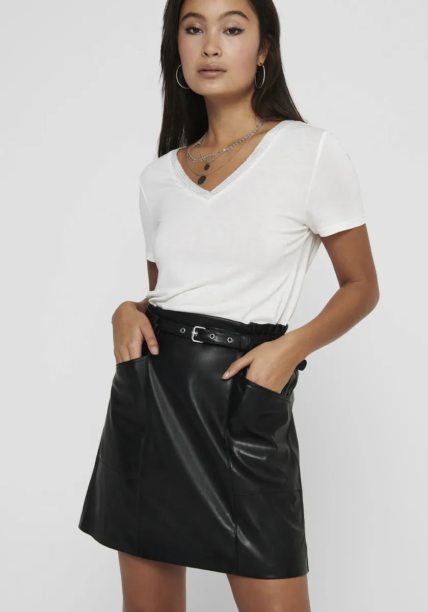 

Only юбка из искусственной кожи "ONLHEIDI FAUX LEATHER SKIRT OTW NOOS", черный