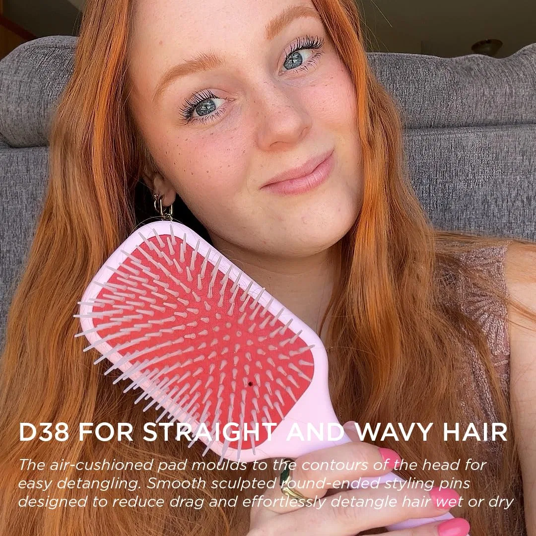 Щетка для распутывания и укладки волос «D38 Detangling and Styling» от Denman Denman — фото 3