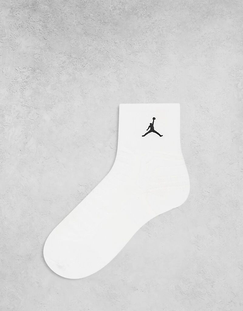 

Носки Jordan Flight 2.0 Ankle Socks белого цвета