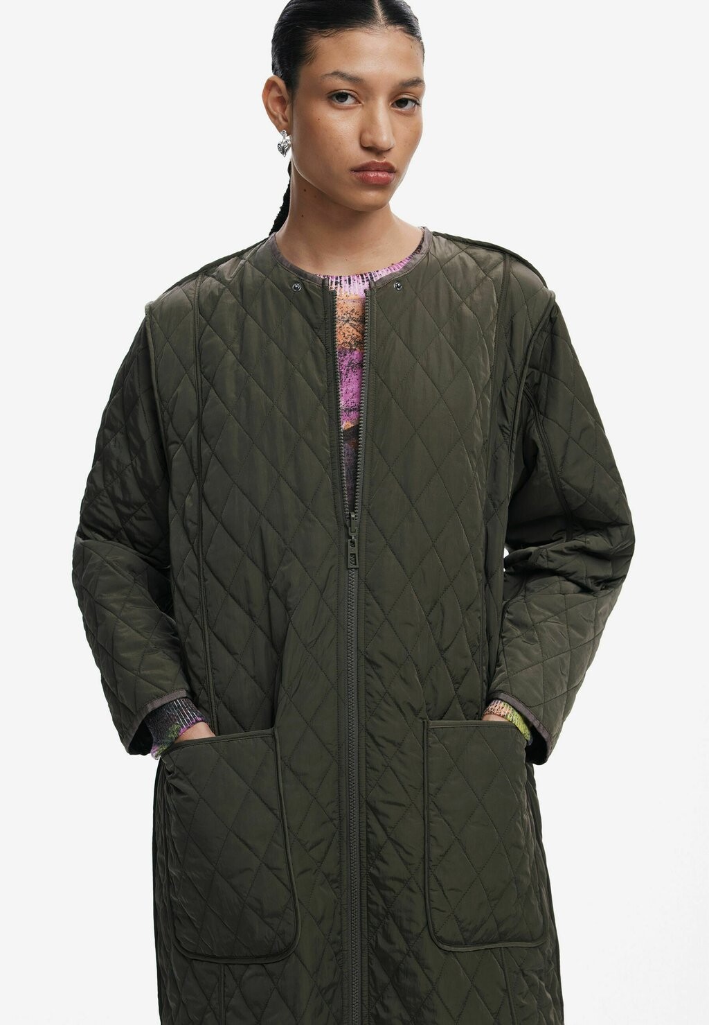 

Зимнее пальто Desigual, зеленый