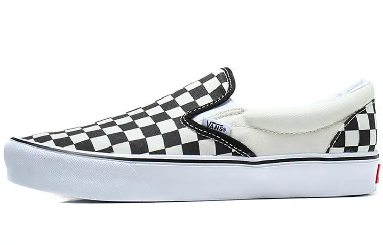 

Слипоны Slip-On Classic Vans Lite