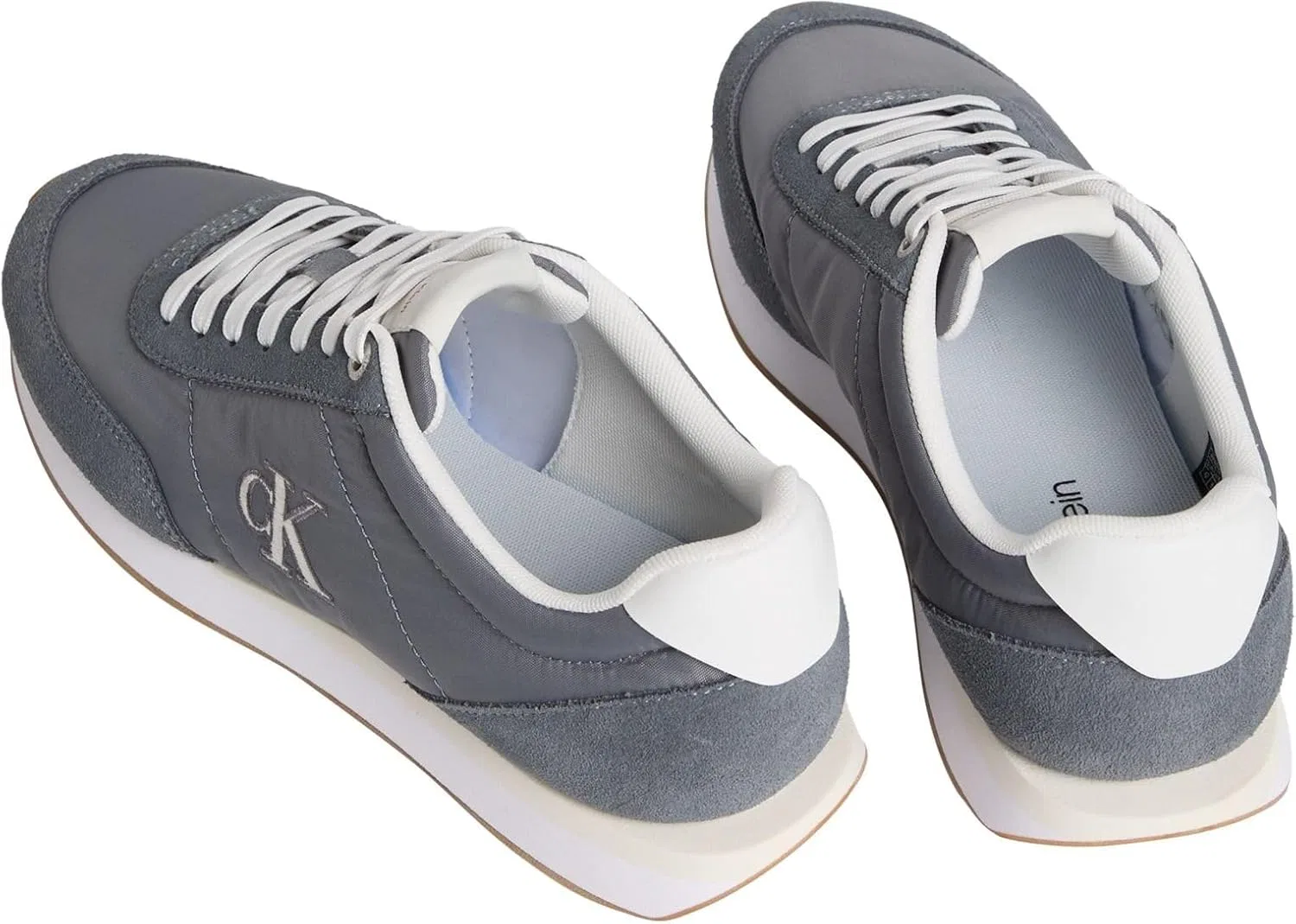 Мужские кроссовки Calvin Klein Retro Runner ESS Mix Mat Ym0ym01361 Low Top Calvin Klein Jeans, Grey Night Owl Off White — фото 2