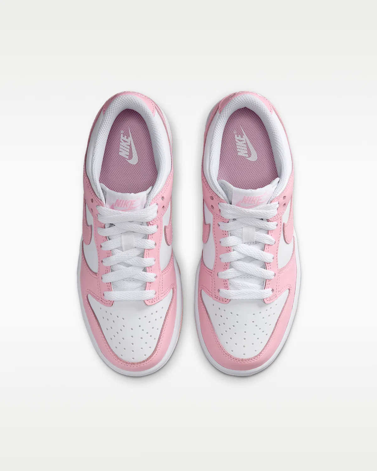 Кроссовки Nike Dunk Low для детей, White/White/White/Medium Soft Pink — фото 4