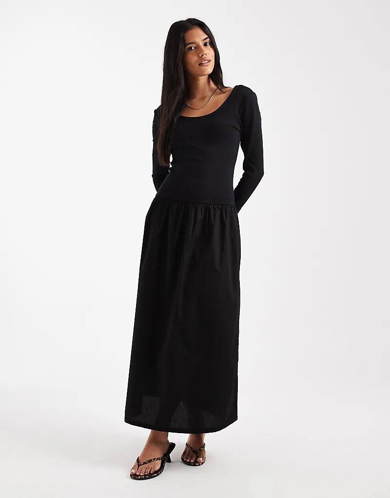 

Платье мидакси ONLY с длинными рукавами и круглым вырезом черного цвета