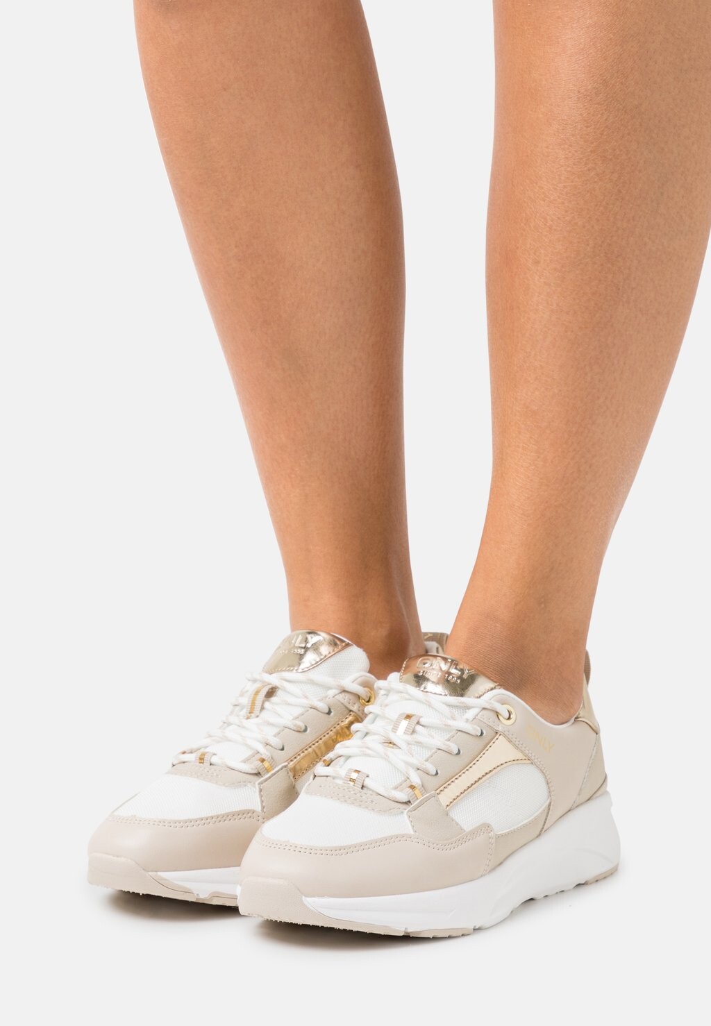 

Кроссовки ONLY SHOES, бежевый/белый
