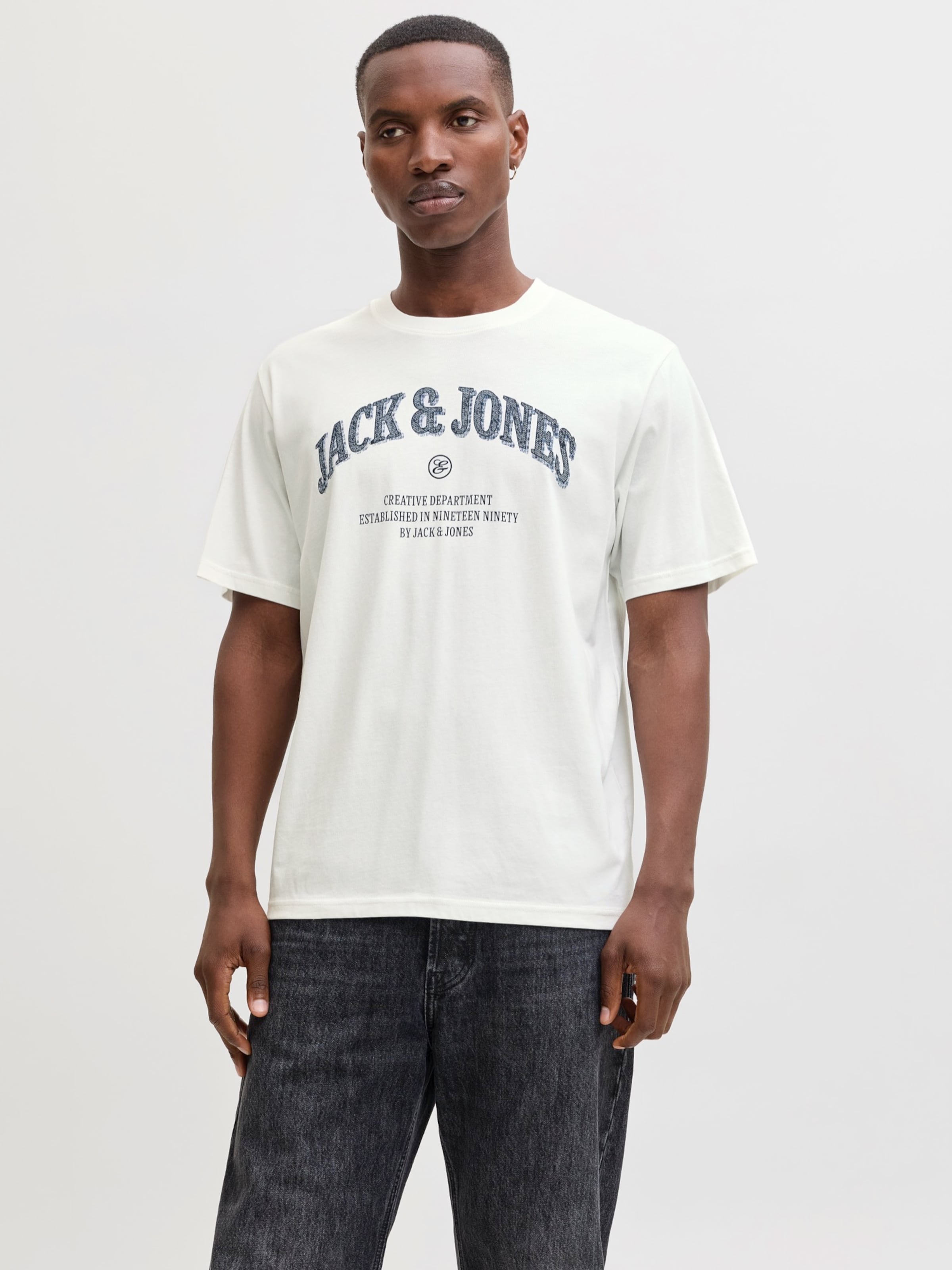 

JACK & JONES Футболка 'JJEDenver' в белом цвете