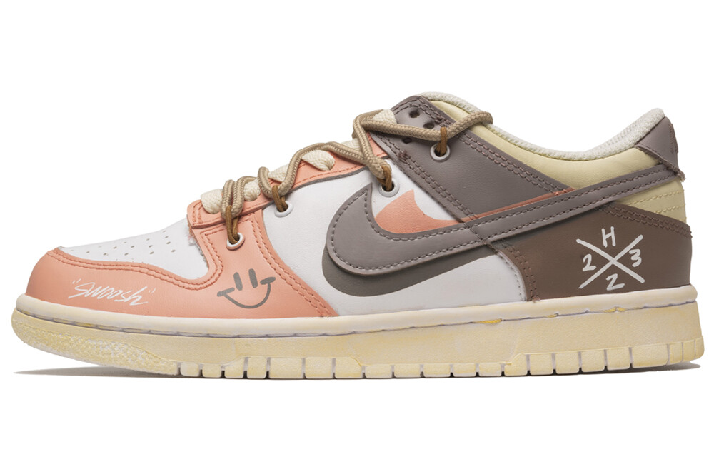 

Кроссовки Nike Dunk Skateboarding Shoes Women's Low-top Pink, коричневый