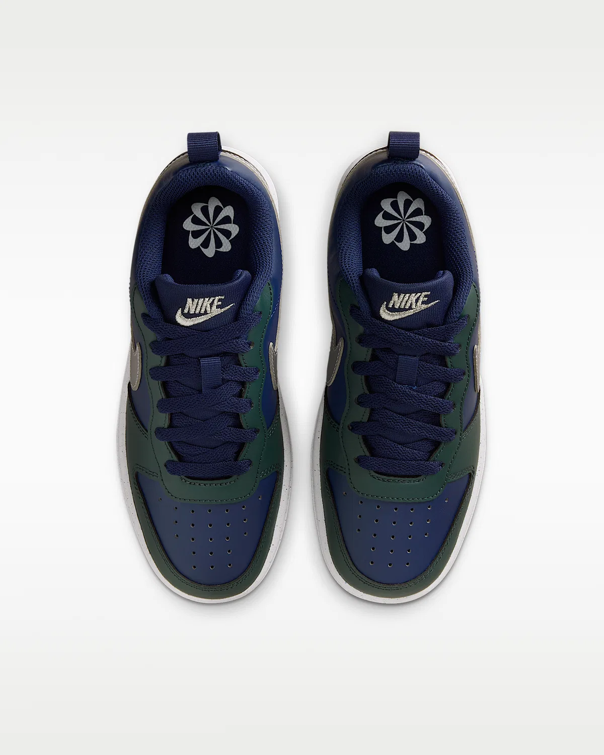 Кроссовки Nike Court Borough Low Recraft для детей, Midnight Navy/Seaweed/White/Metallic Silver — фото 4