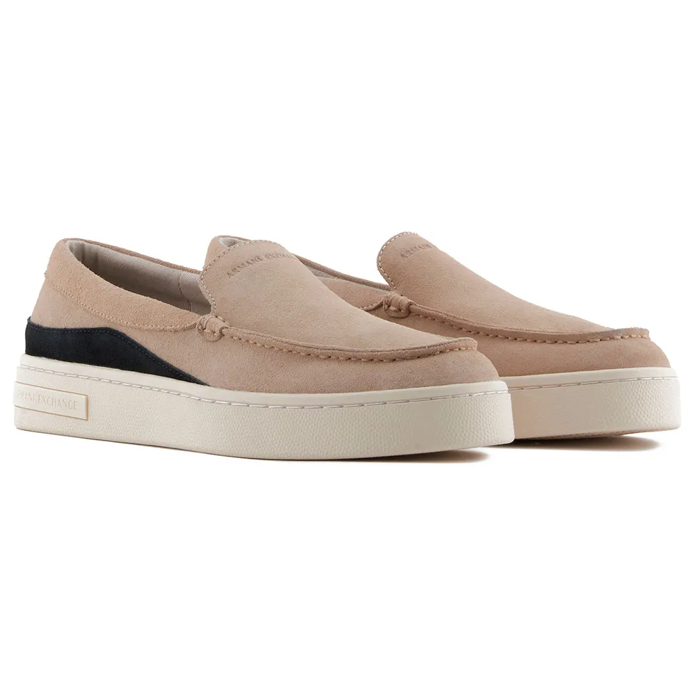 

Кроссовки Armani Exchange XUY011_XV868, бежевый