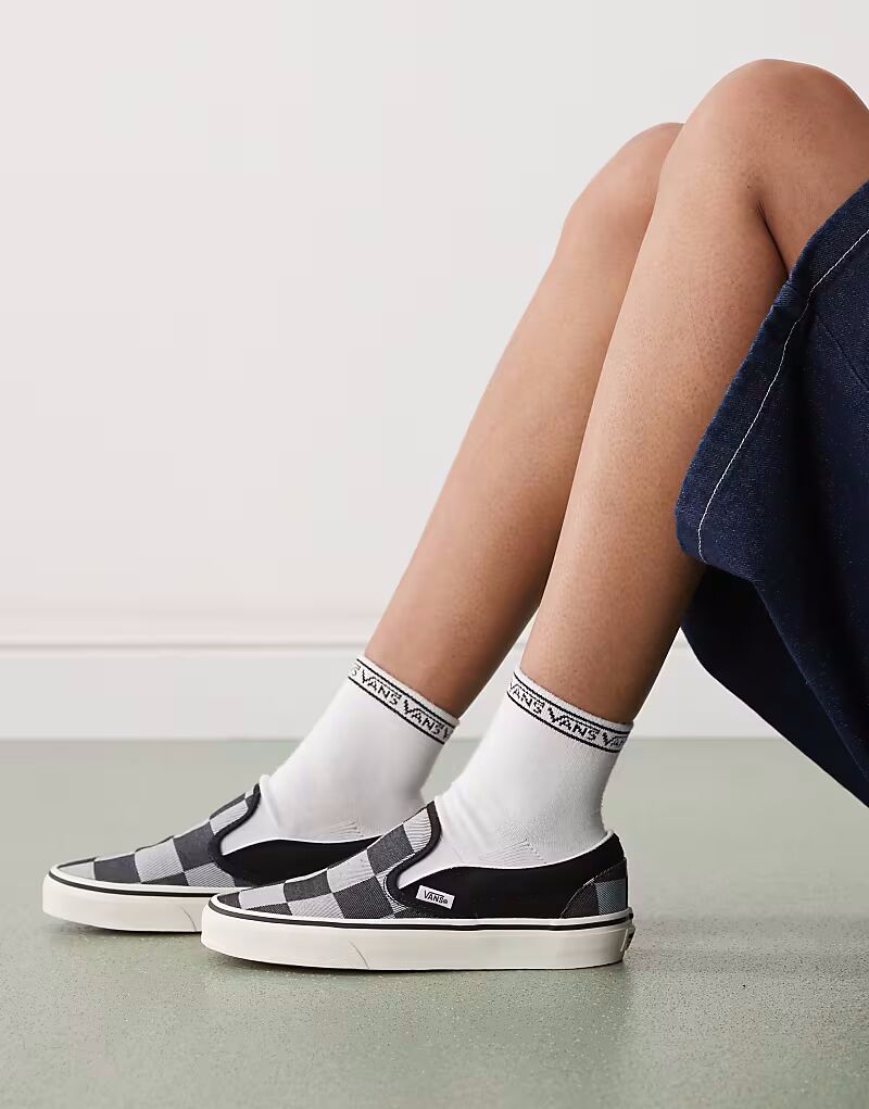 Кроссовки Vans Classic Slip-ON с монохромным шахматным узором черного цвета — фото 3