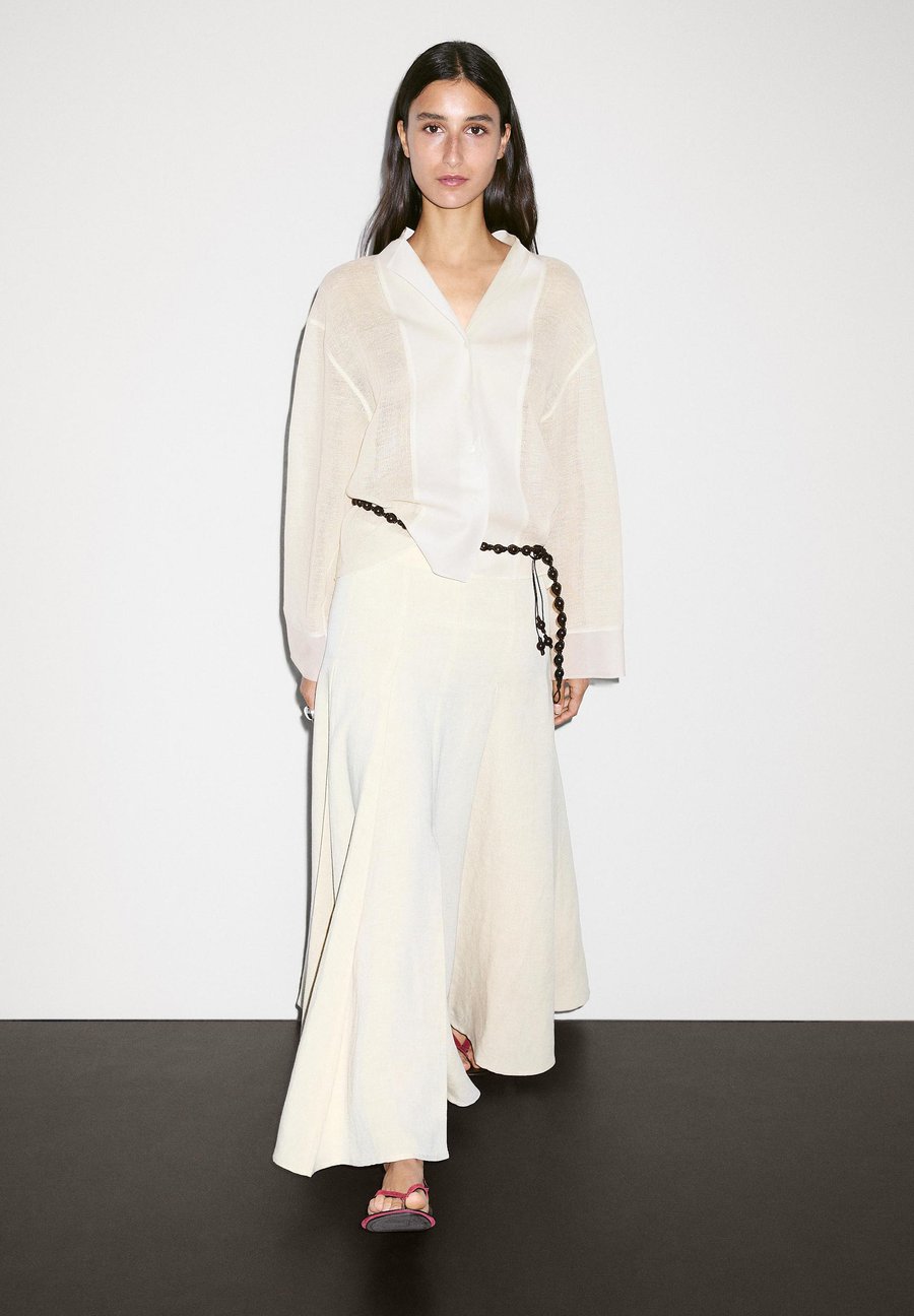 

Блуза Massimo Dutti GARMENT WITH FABRIC DETAIL, Beige