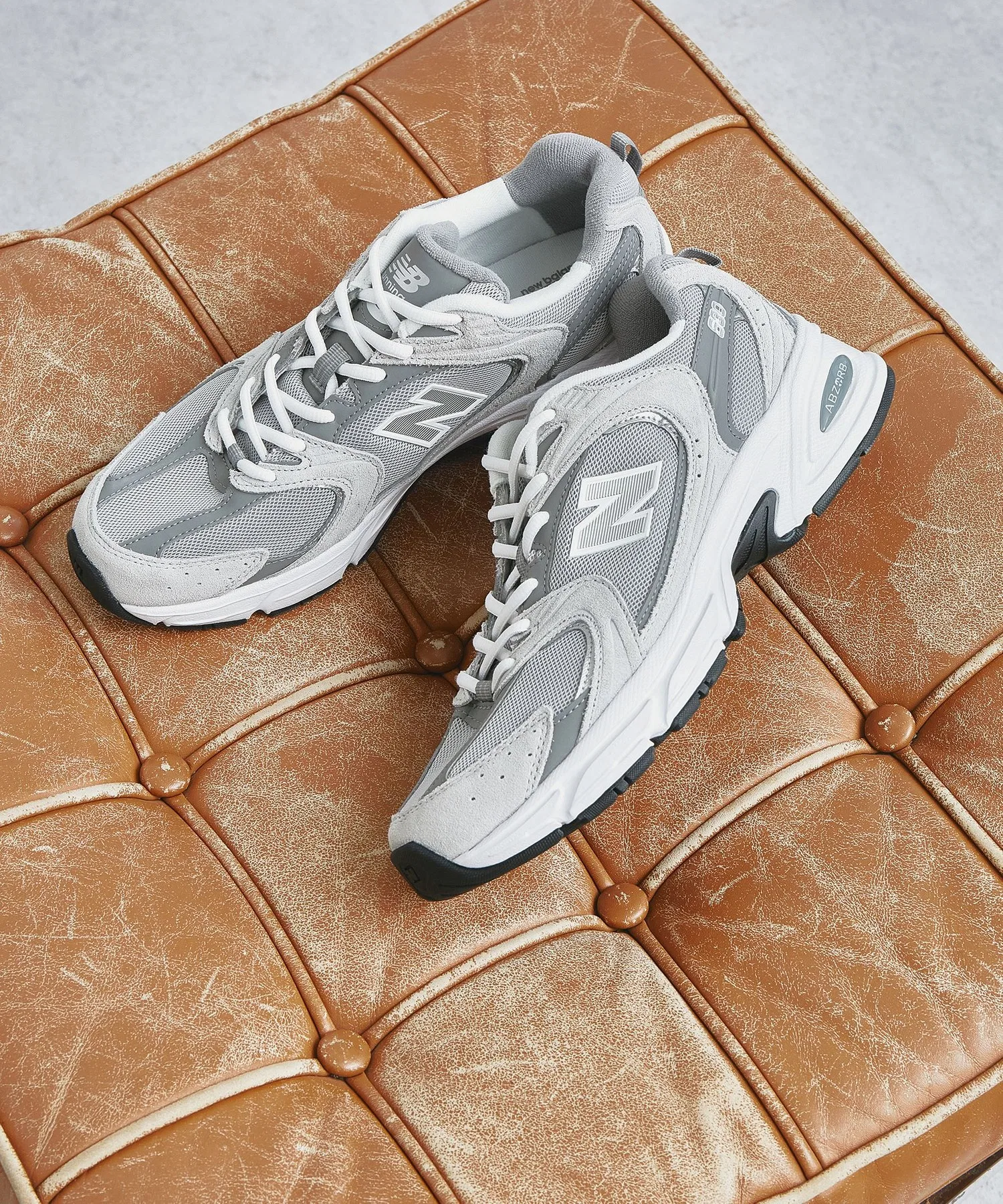 Мужские кроссовки New Balance MR530 CK серые — фото 2
