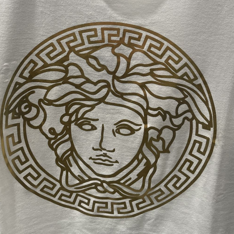 Футболка женская белая VERSACE с принтом логотипа — фото 4