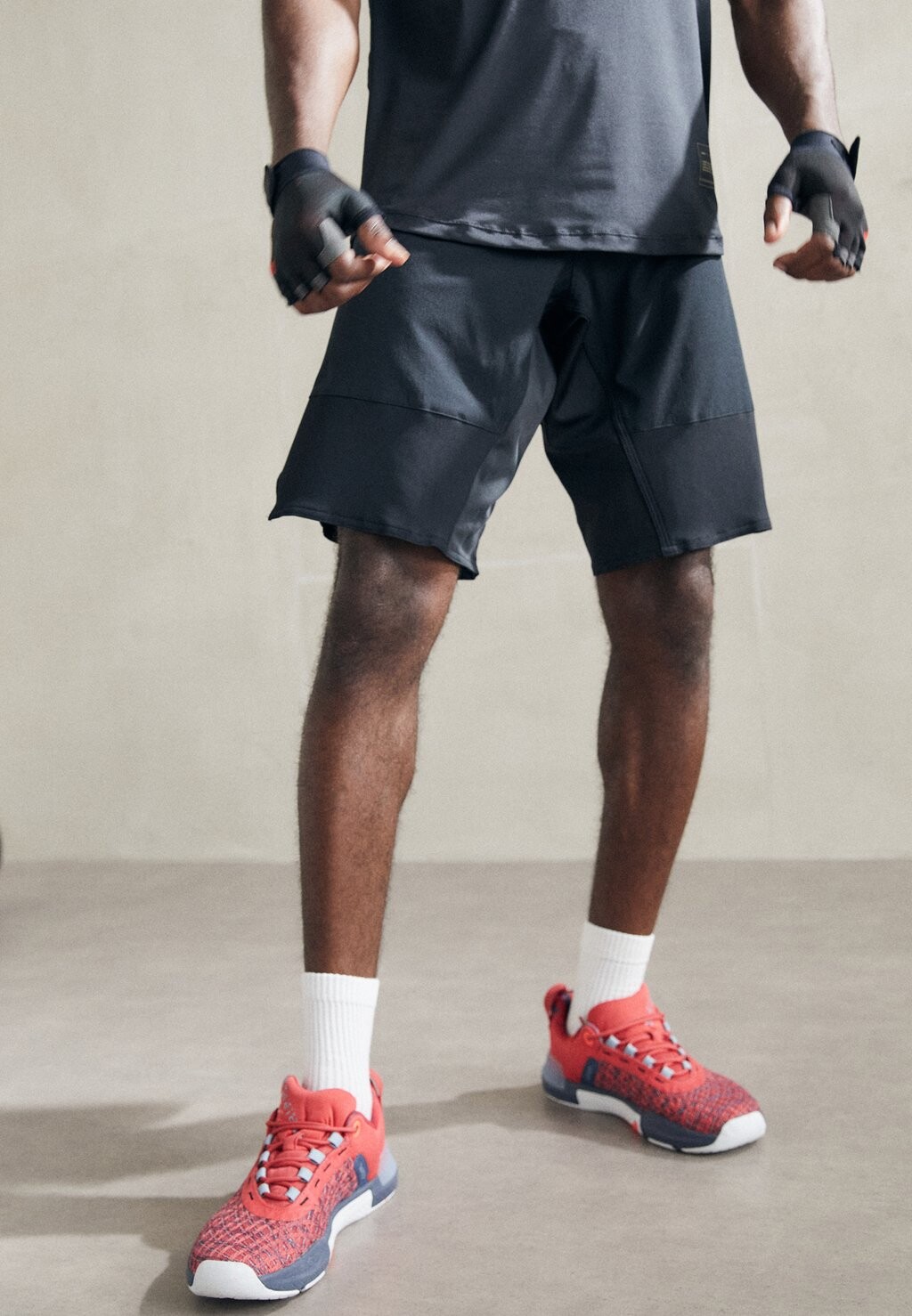 

Спортивные шорты Venum FIT AIR FIGHTSHORTS, цвет Black