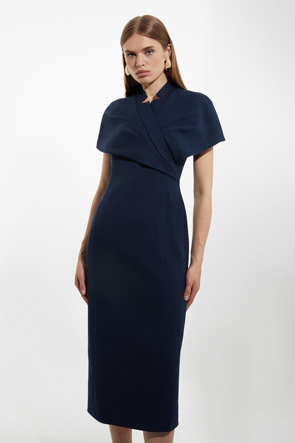 

Миниатюрное структурированное платье миди с накидкой из крепа Karen Millen, темно-синий