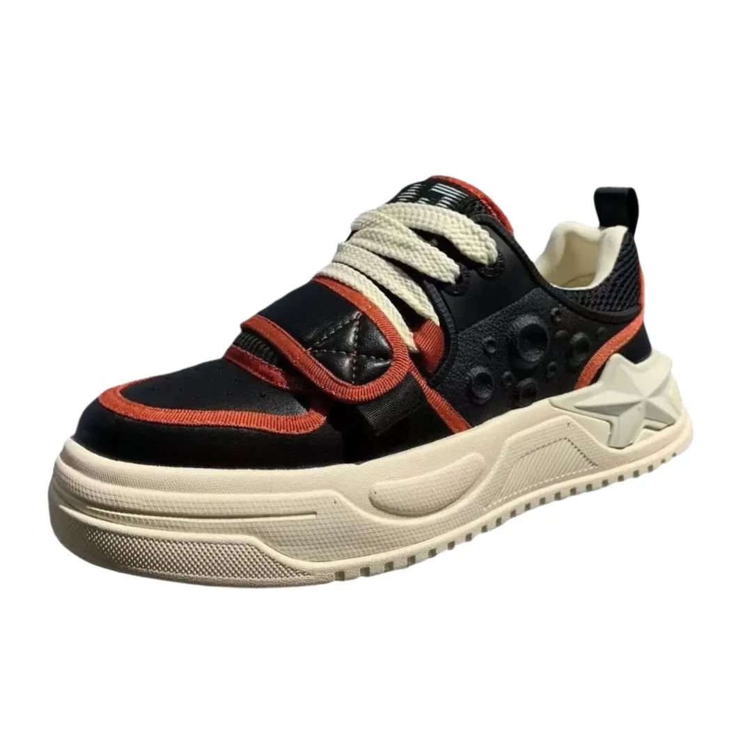 

ZUOSAISI Износостойкие дышащие низкие скейтбордские кроссовки мужские черные, цвет Black