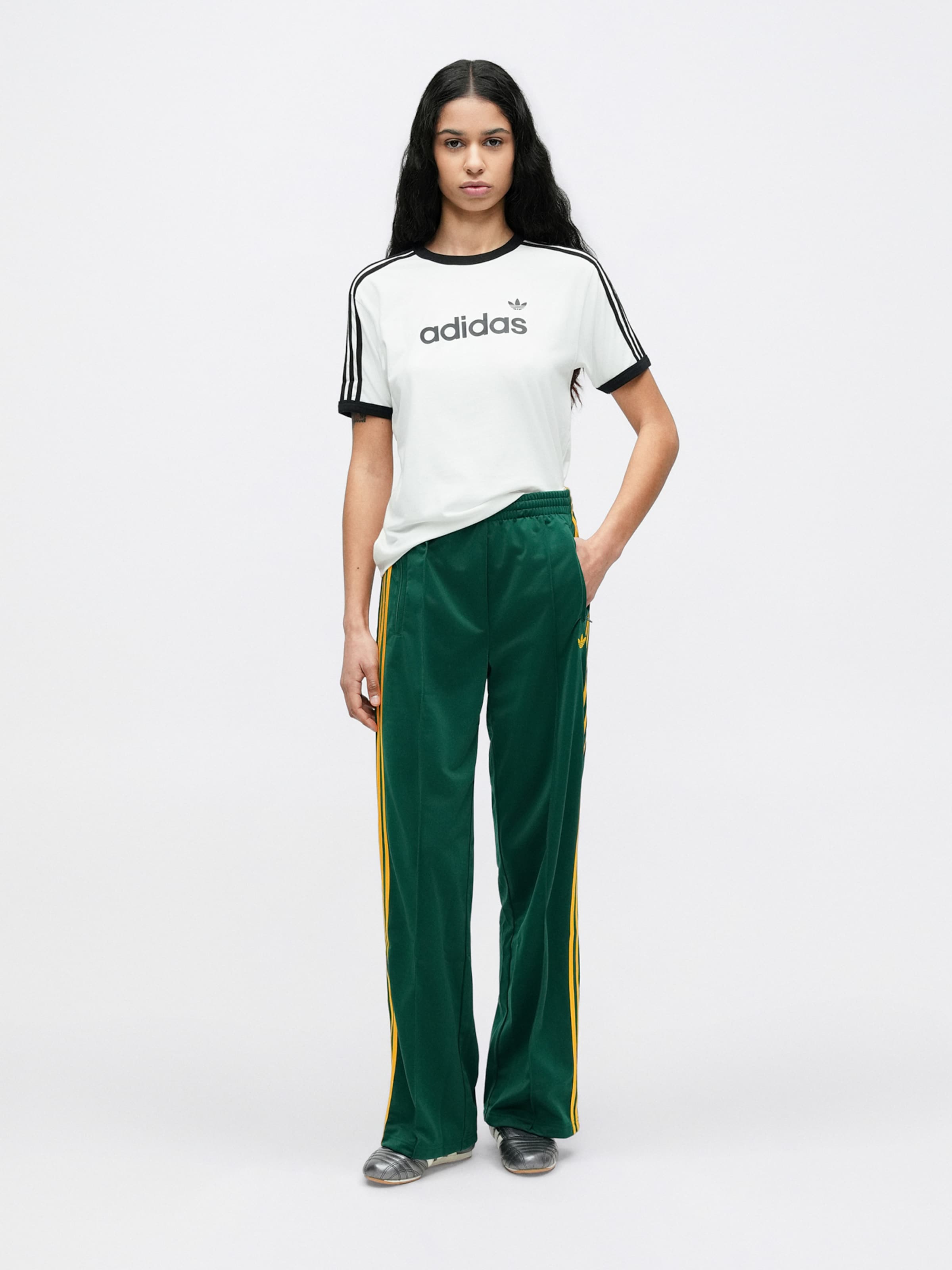 Adidas Originals Футболка 'Linear' в белом цвете — фото 4