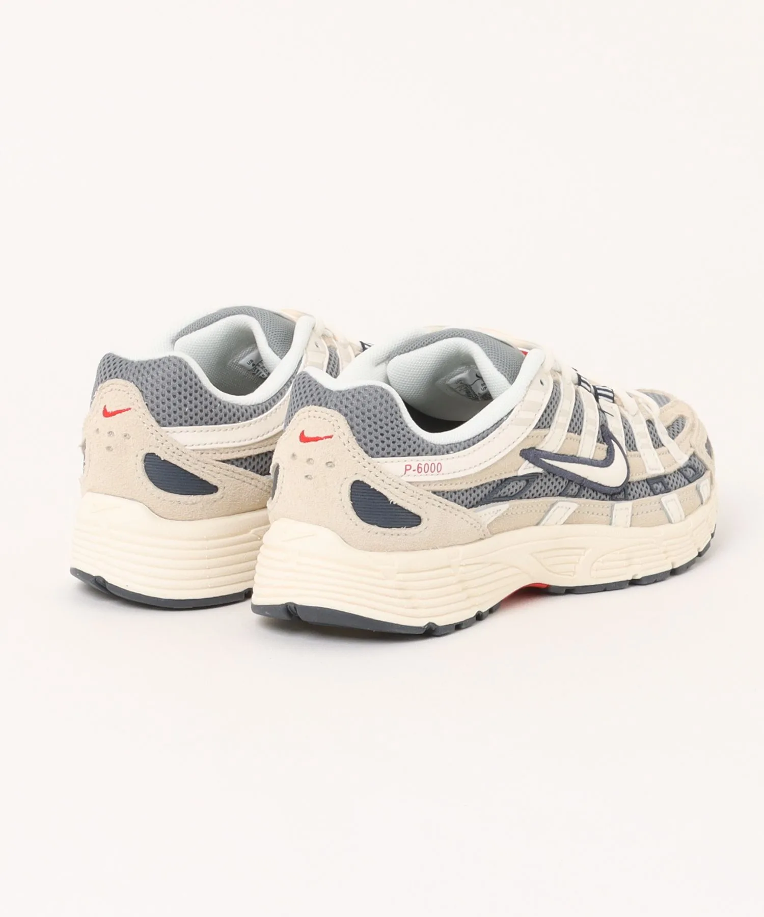 Мужские кроссовки из натуральной кожи Nike P-6000 MIH4382 ABC-MART LIMITED бежевые — фото 2