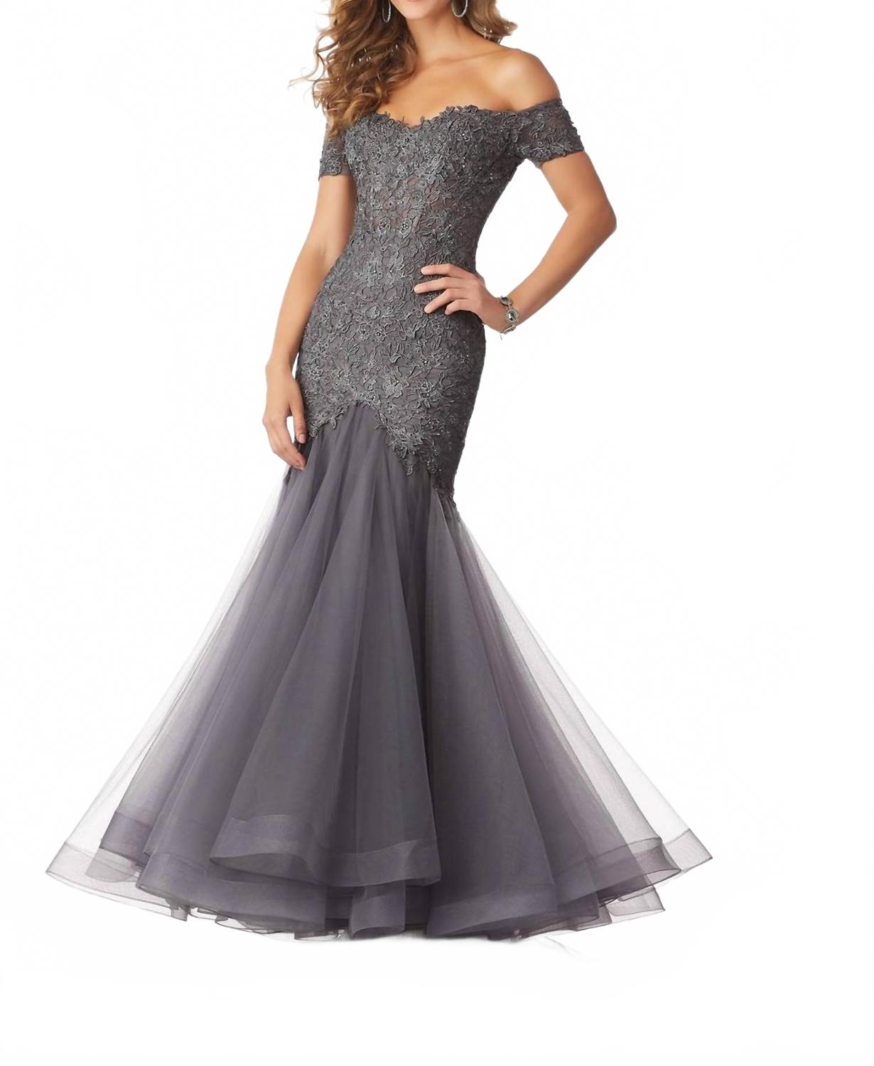 

Длинное бисерное платье Venice в цвете уголь MGNY, Charcoal