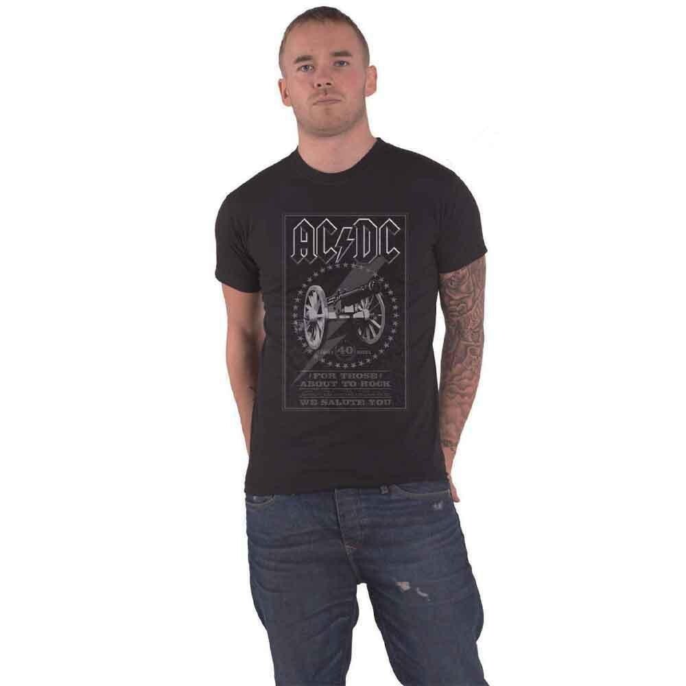 

Монохромная футболка для тех, кто собирается зажечь 40-е годы AC/DC, черный