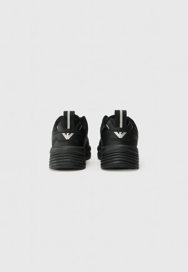 Кроссовки унисекс ace runner Ea7 Emporio Armani, Triple Black/Silver-Coloured — фото 3