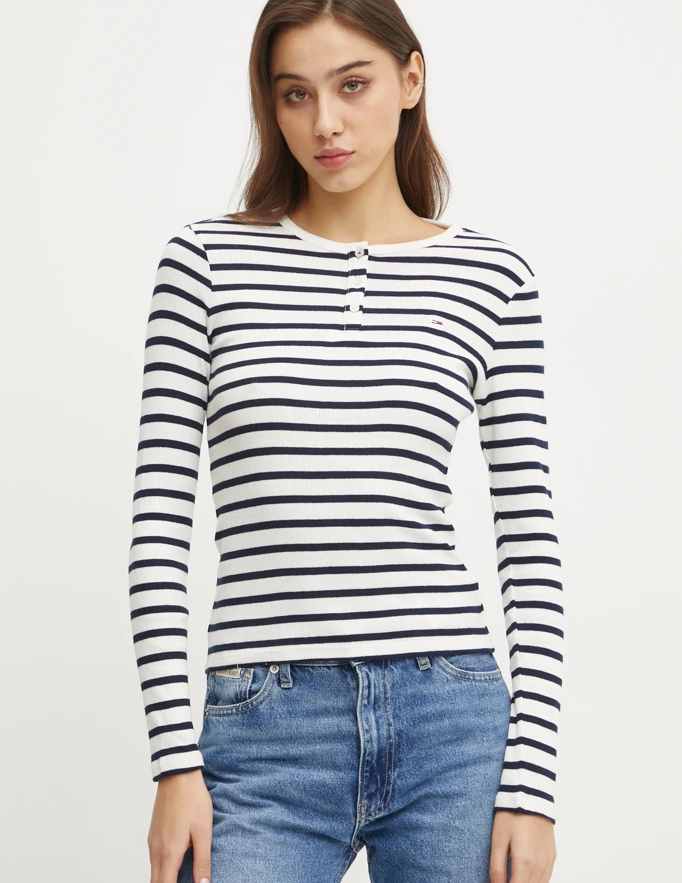 

Хлопковый топ с длинными рукавами Tommy Jeans, темно-синий
