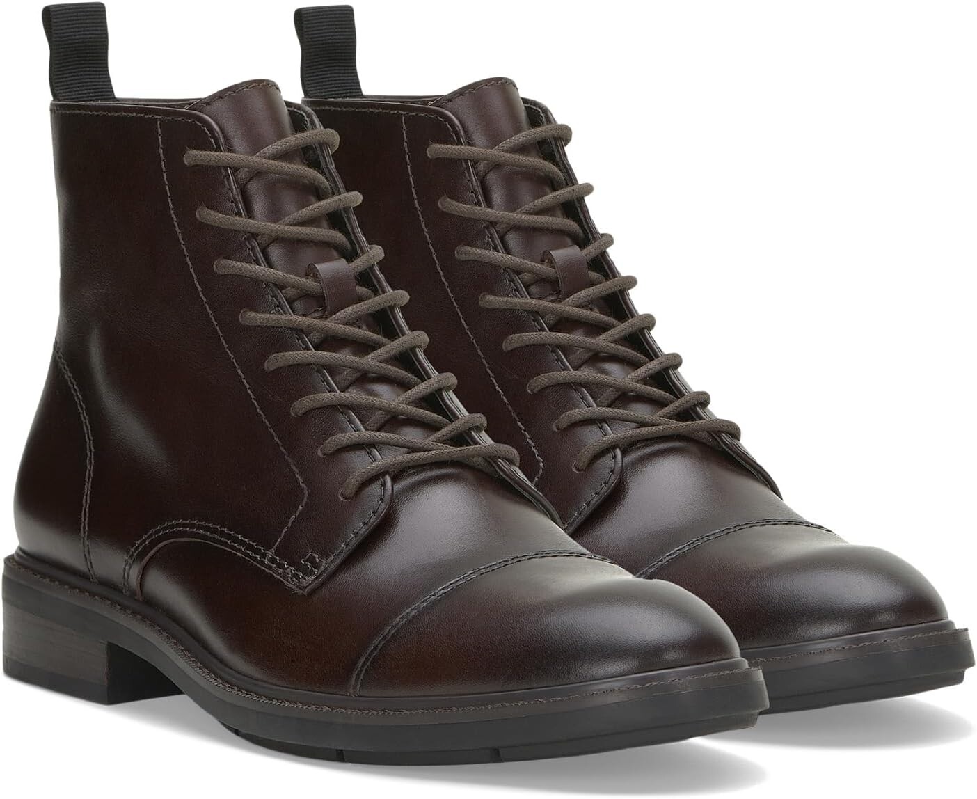 

Ботинки на шнуровке Ferko Lace-Up Cap Toe Boot Vince Camuto, цвет Dark Brown