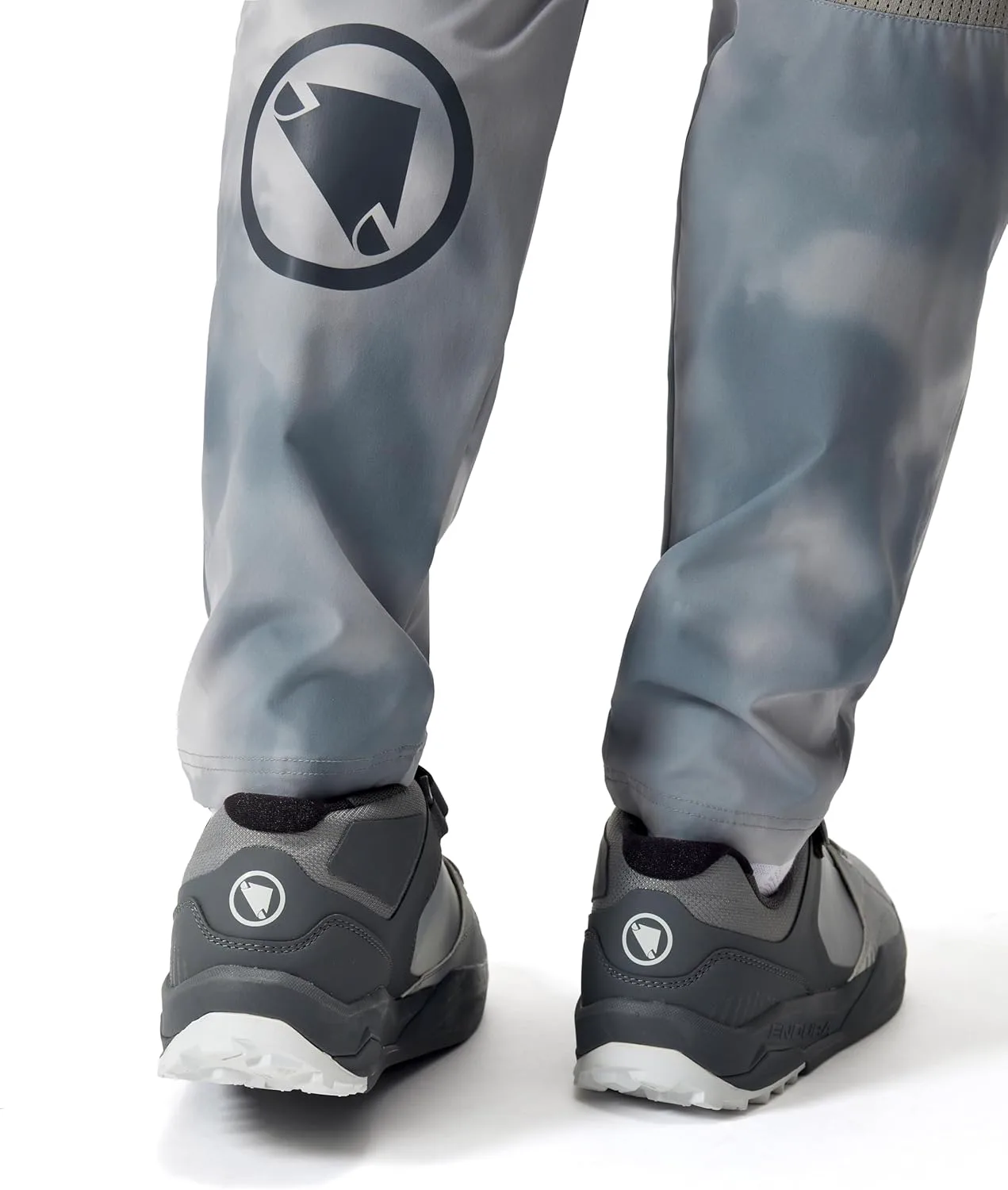 Велосипедные кроссовки Endura Unisex-Adult MT500 Burner для горного велоспорта с плоской подошвой, серый — фото 3