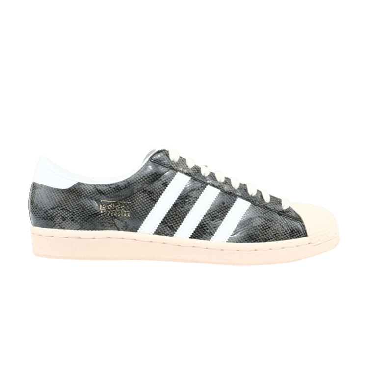 

Кроссовки adidas Superstar Vintage, черный