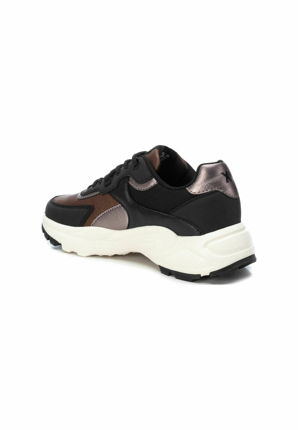 

Кроссовки SNEAKER XTI, серый