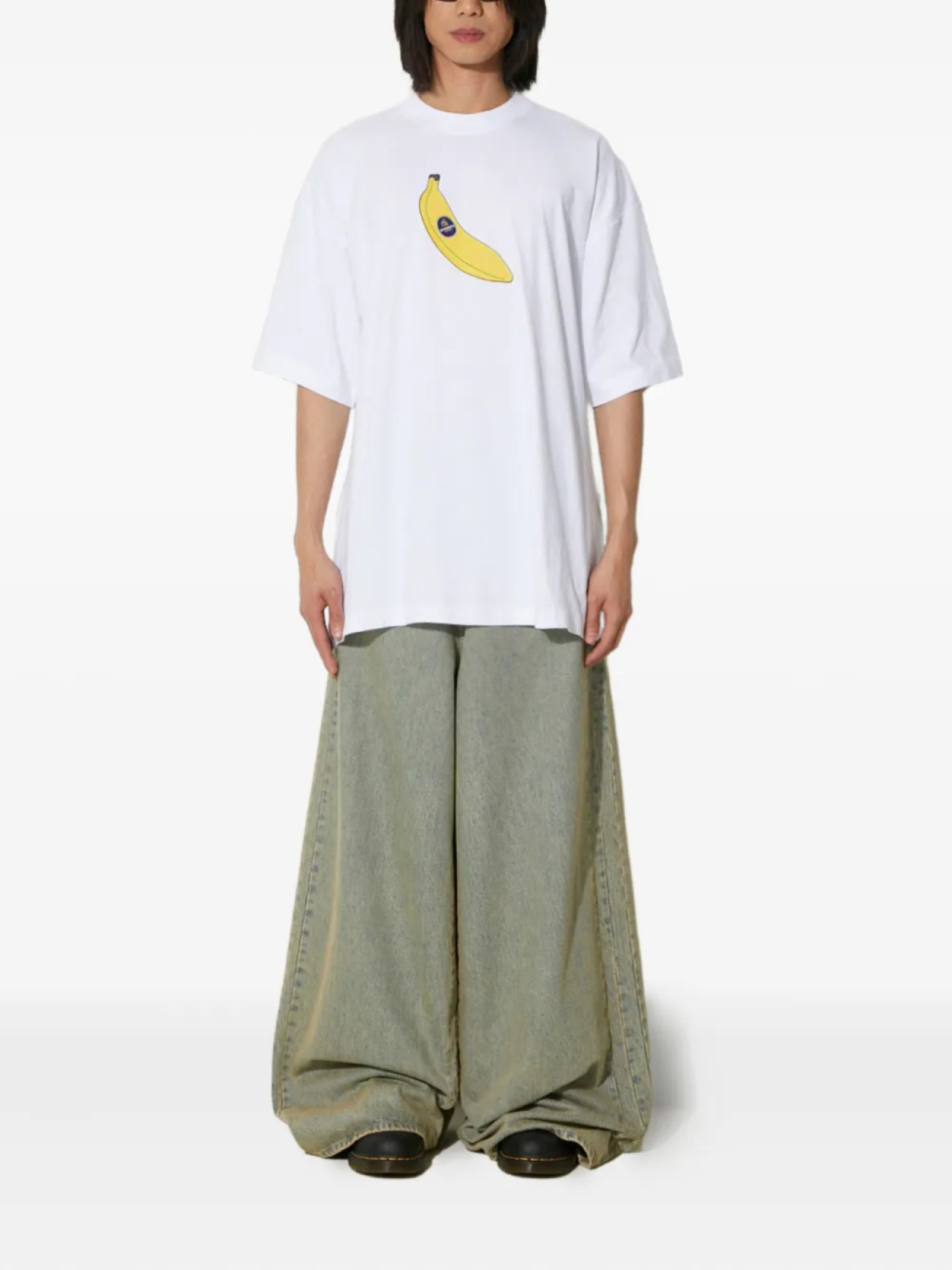 Джинсы VETEMENTS с широкими штанинами и выцветшими краями, синий — фото 2
