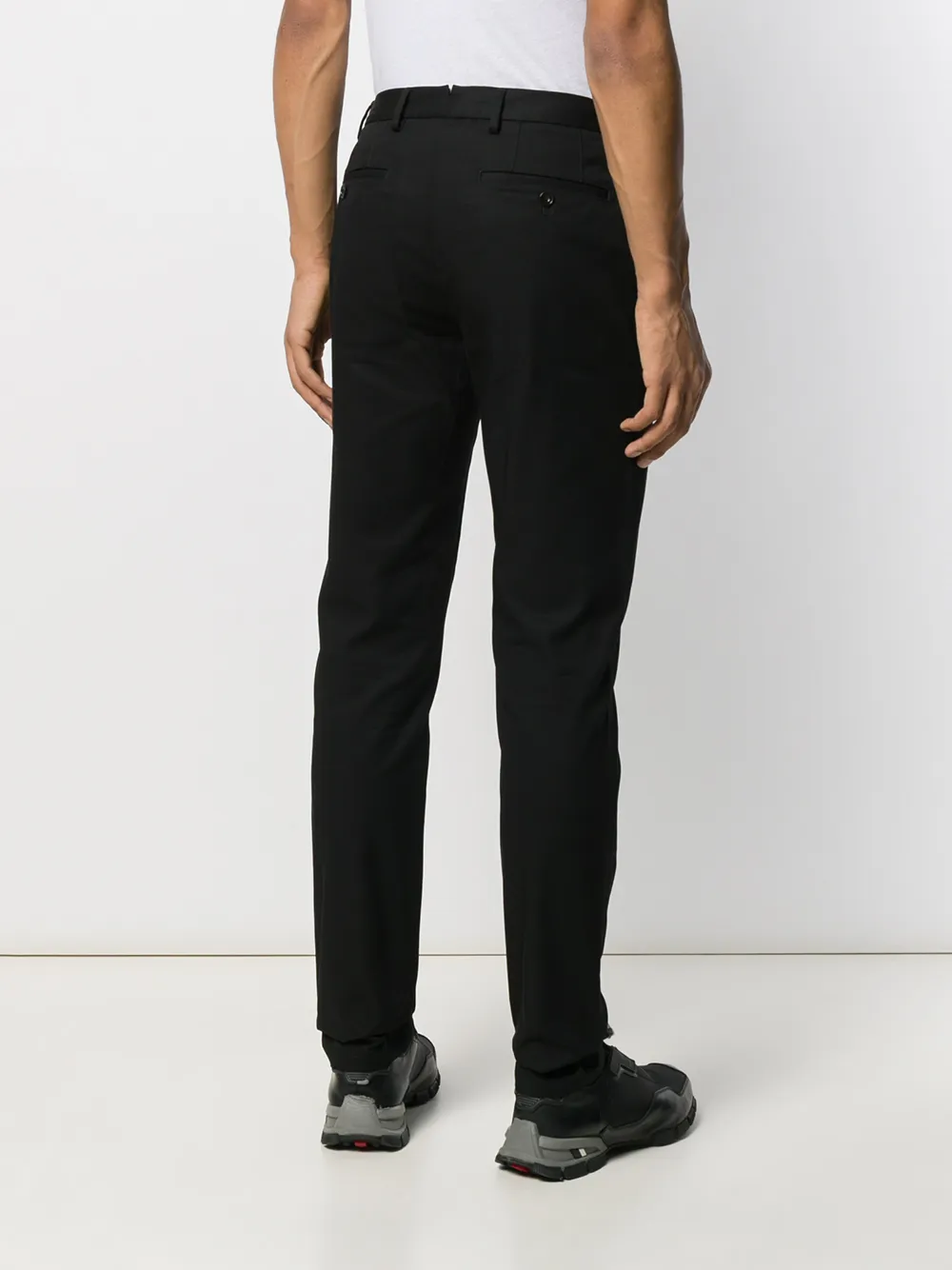 Брюки чинос BURBERRY Slim Fit, хлопок, черный — фото 4