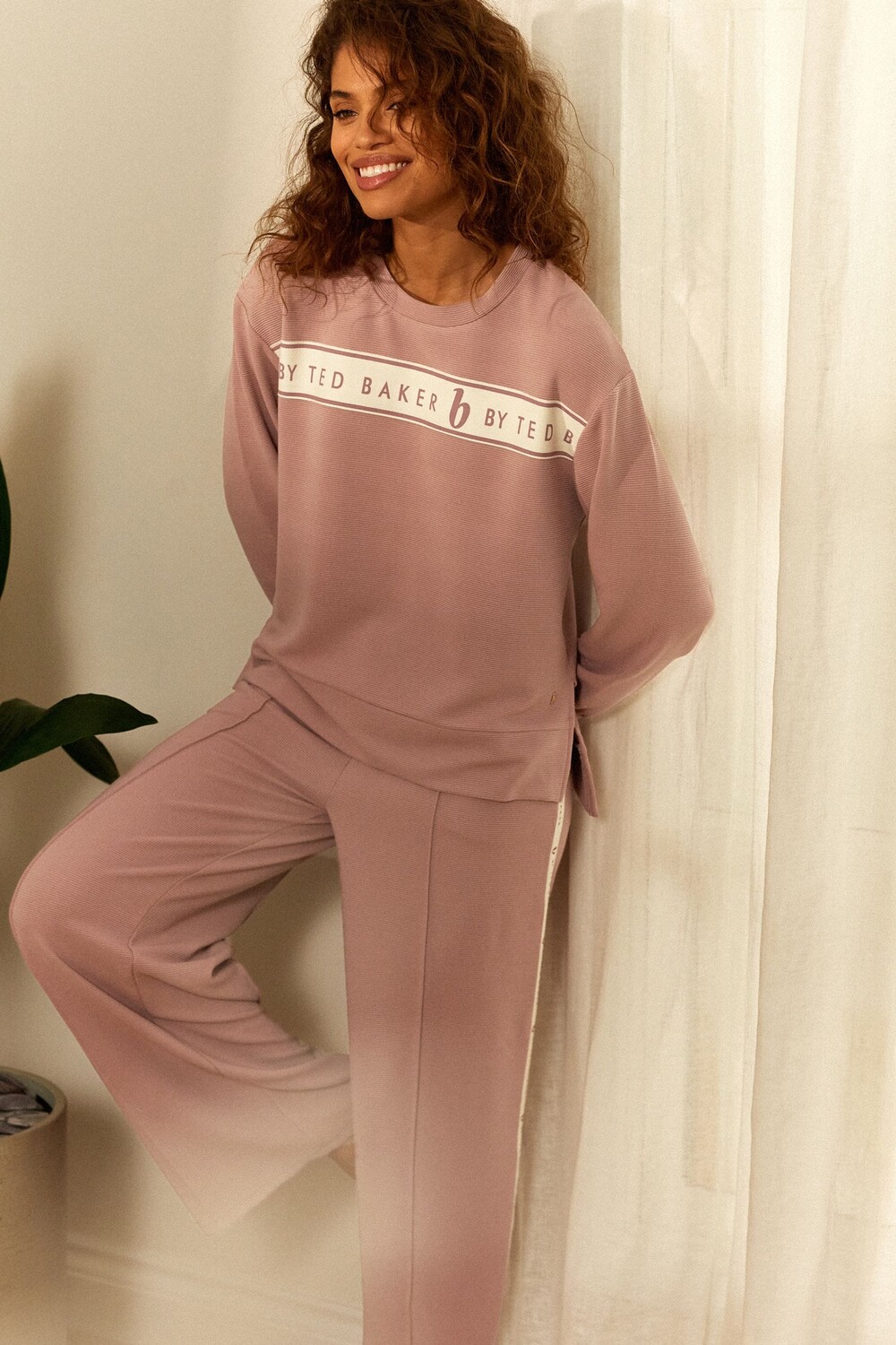 

Ребристый верх для гостиной B By Ted Baker, розовый