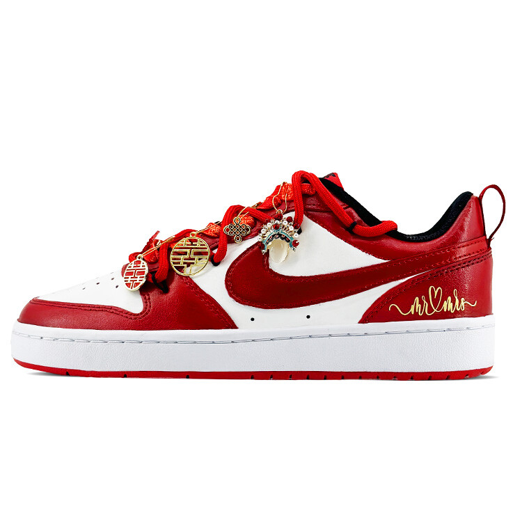 

Женские кроссовки для скейтбординга Nike Court Borough Low, Red