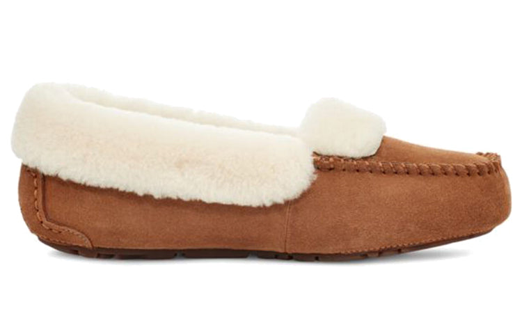 Тапочки (WMNS) UGG Dakota Spill Seam 'Chestnut' 1112301-CHE, коричневый — фото 3