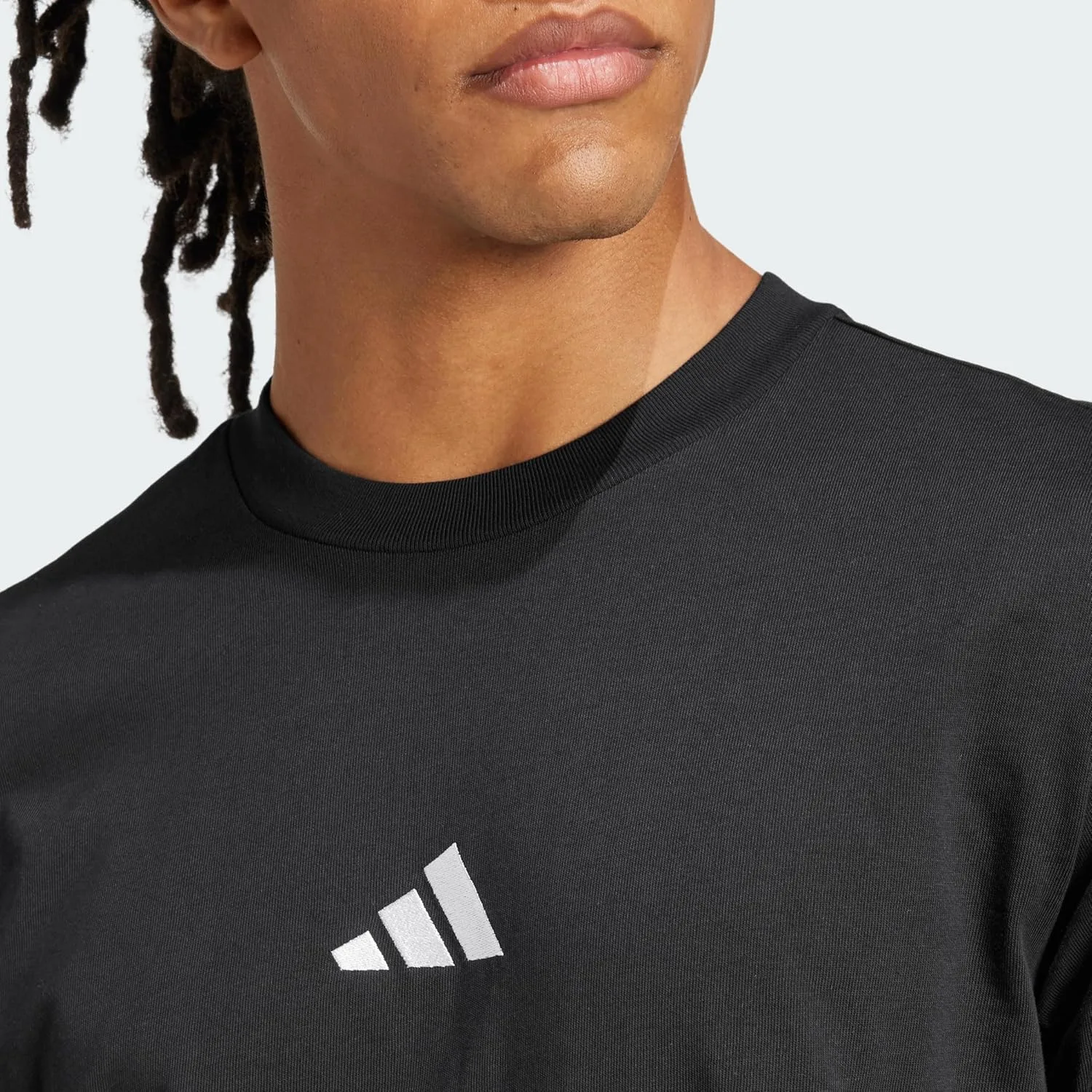 Футболка adidas Essentials Small Logo — фото 2