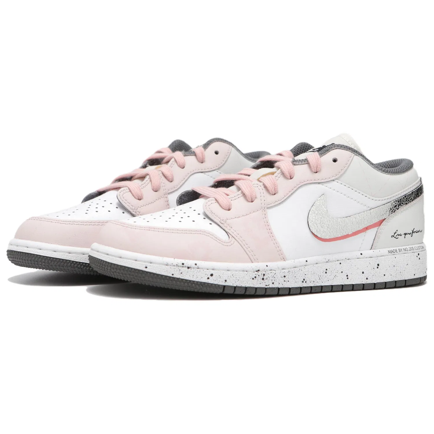 Кроссовки баскетбольные ретро Jordan Air 1 Low бело-розовые — фото 4
