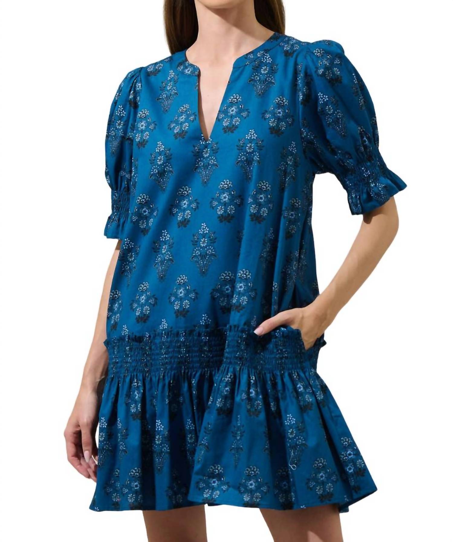 

Платье-мини Gardena Floral Marinella со сборками в темно-синем цвете SUGARLIPS