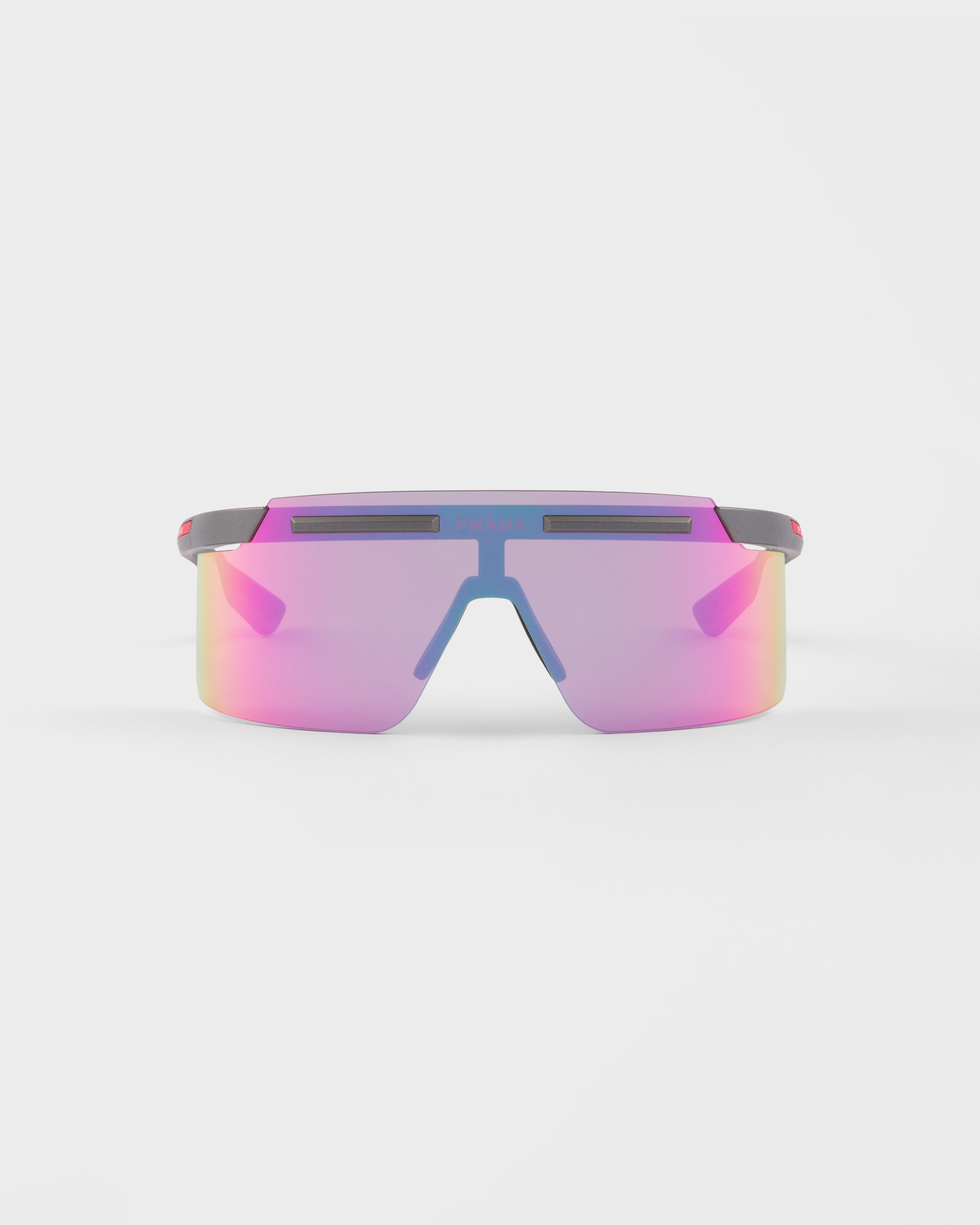 

Солнцезащитные очки Prada Linea Rossa Active Prada, многоцветные линзы флуоресцентно-розового цвета