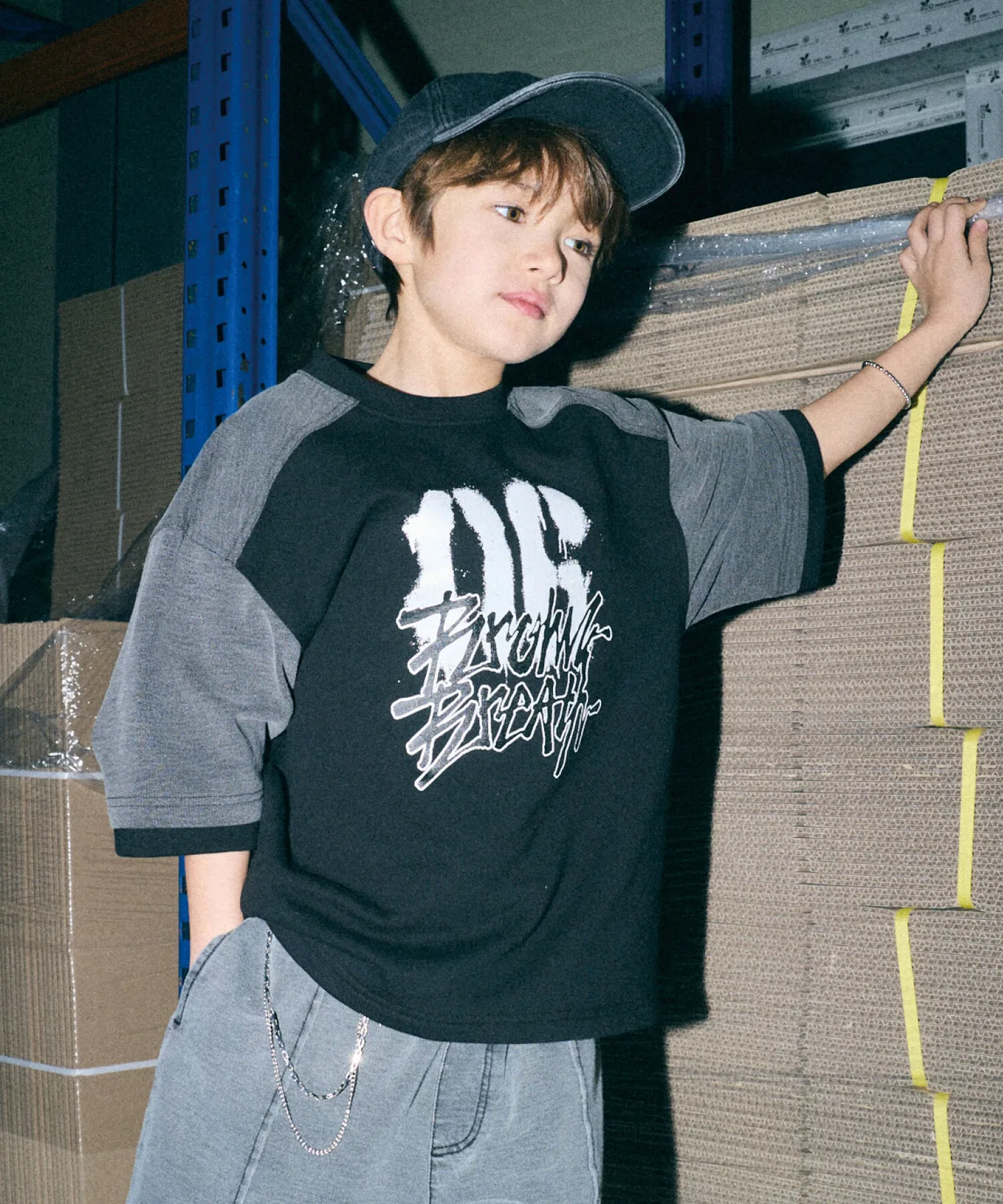 Детская футболка Tag Jersey Denim Mix, чёрная, от Brownbreath Kids